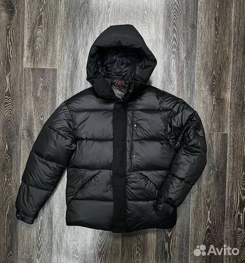 Зимние куртки Moncler