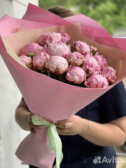 Букет из пионов с доставкой