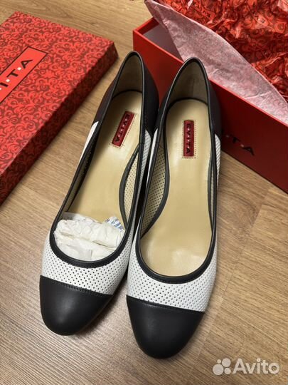 Туфли женские