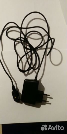 Зарядное Устройство LG TA-25GR2 5.2V 500MA Б/У