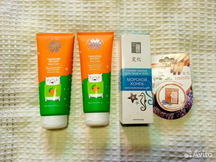 Косметика, маникюр