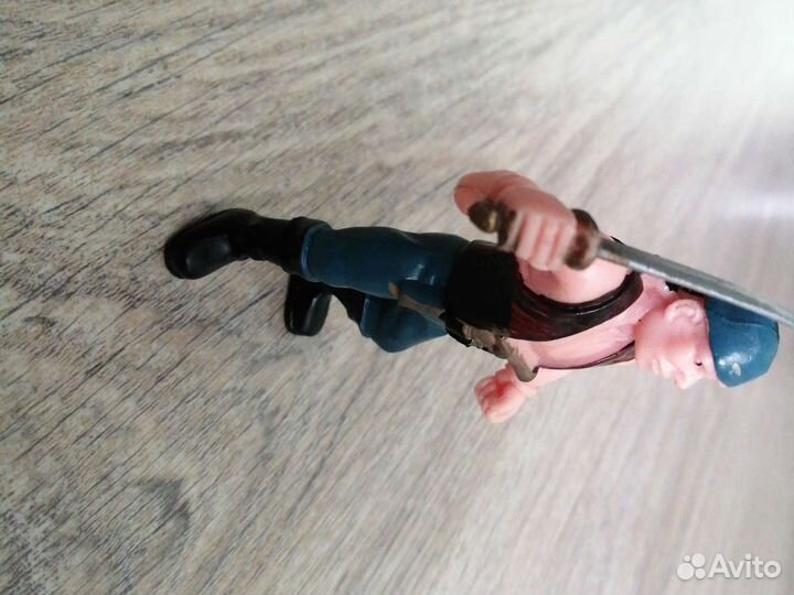 Фигурка пират