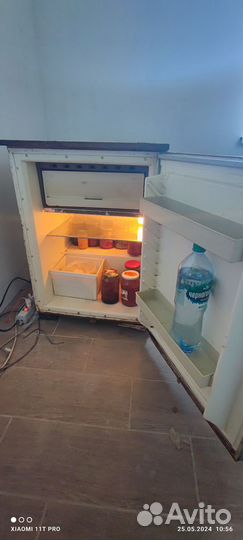 Холодильник бу Снайге 5