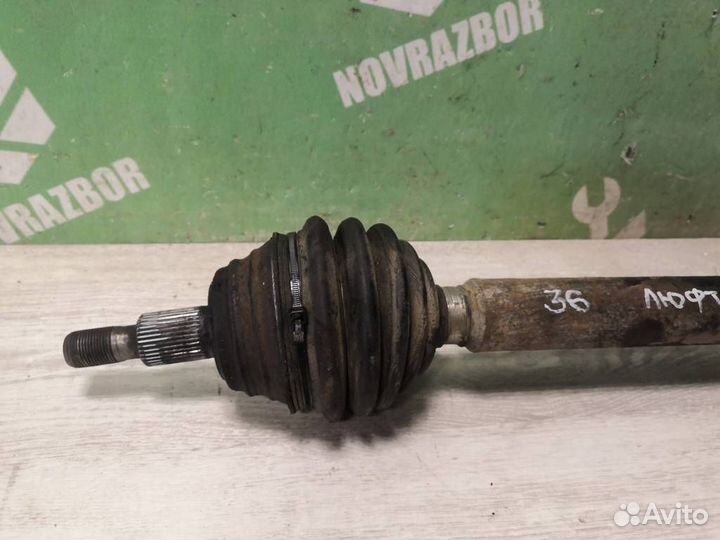 Полуось передняя правая Фольксваген Гольф 3 Венто