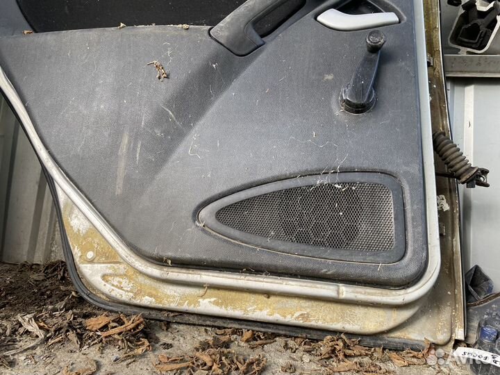 Дверь задняя левая Лада Калина 2 универсал