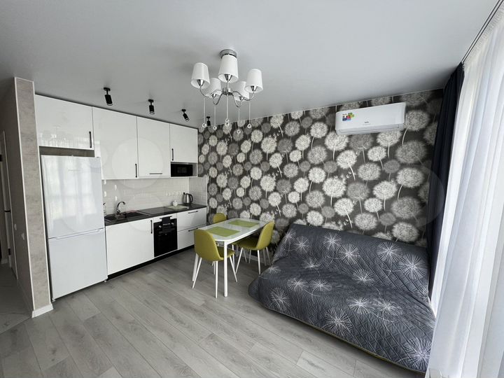 2-к. квартира, 37 м², 8/25 эт.