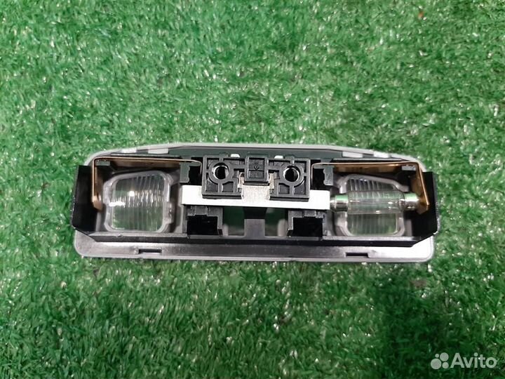 Плафон салона Mitsubishi Space Star 2002