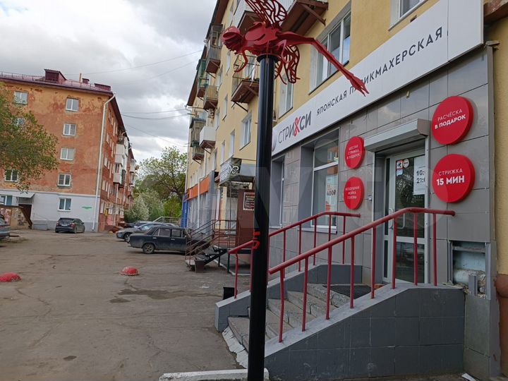 Торговая площадь, 90 м²