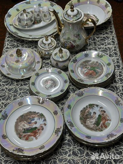 Набор столовый Мадонна