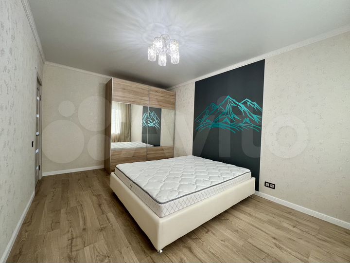 2-к. квартира, 71,4 м², 16/16 эт.