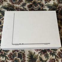 Macbook air 13 m3 8/256