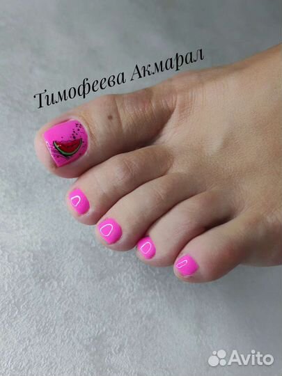 Мастер маникюра и педикюра