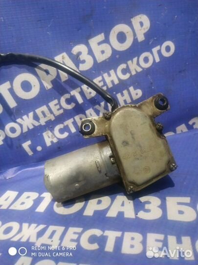 Моторчик заднего дворника Ваз Лада 2104 универсал