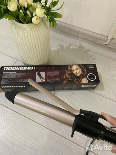 Плойка профессиональная Redmond