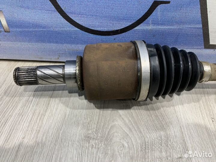 Привод подвески колеса Renault kaptur Лев