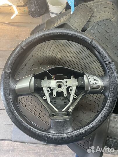 Рулевое колесо Субару форестер SH5