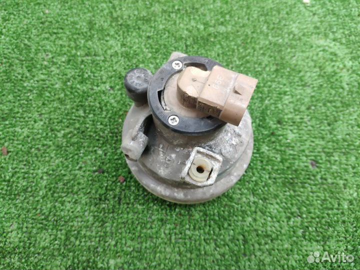 Фара противотуманная передняя левая Subaru