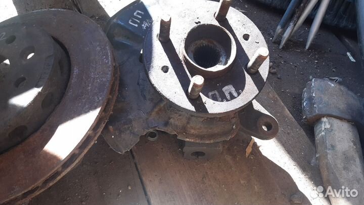 Поворотный кулак kia spectra