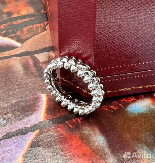 Браслет, кольцо и серьги Cartier