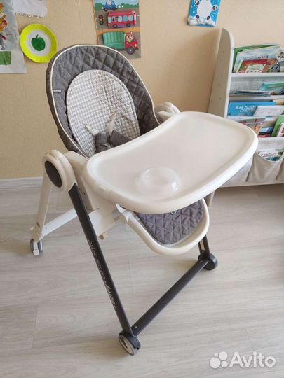 Стульчик для кормления Happy Baby berny basic