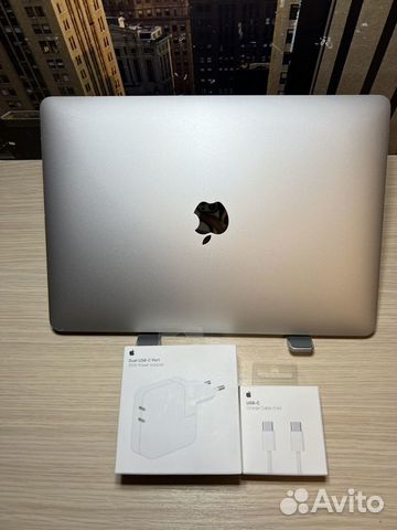MacBook Air 13 M1 2021 8/256gb Silver