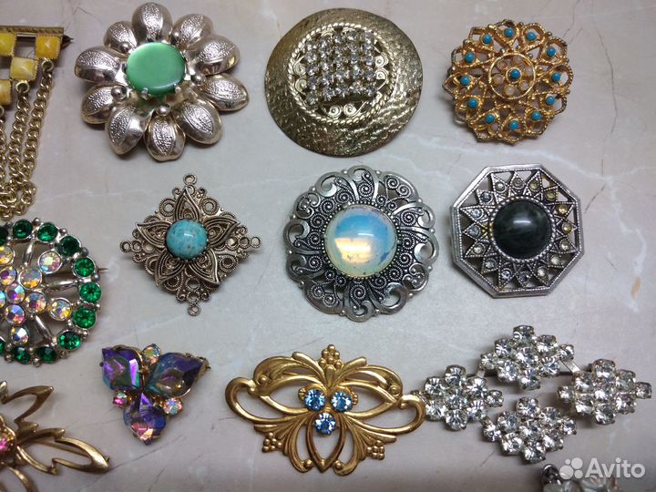 Винтаж. Кулоны. Брошки времён СССР. чсср