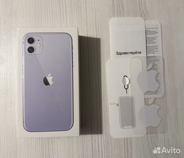 iPhone 11, 64 ГБ