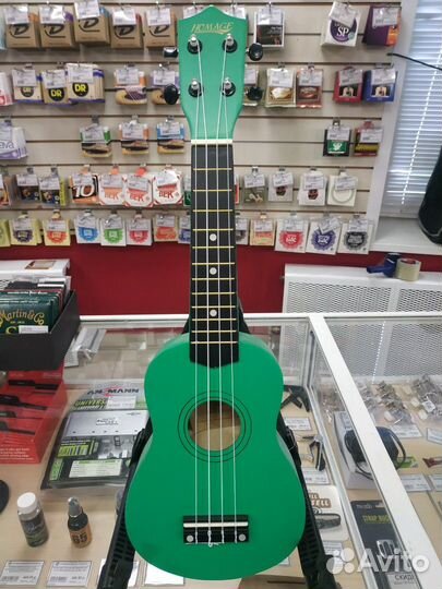 Укулеле сопрано Homage + Аксессуар