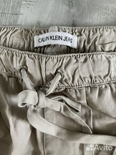 Шорты женские Calvin Klein, размер М, оригинал