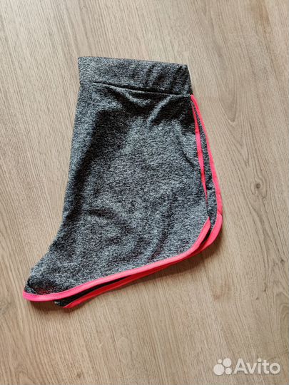 Шорты спортивные женские