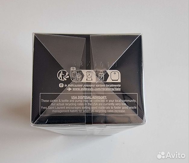 Yves Saint Laurent Eau De Parfum 60 ml