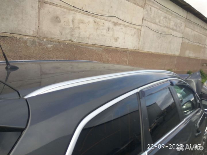 Рейлинг крыши на Опель Астра J 2014 год