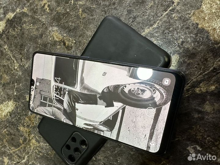 Samsung Galaxy A32, 4/64 ГБ
