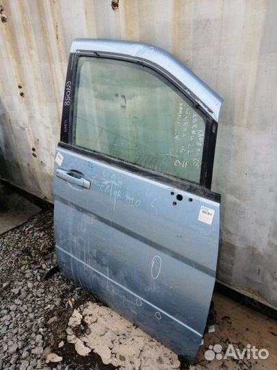 Дверь передняя правая Nissan Serena C24