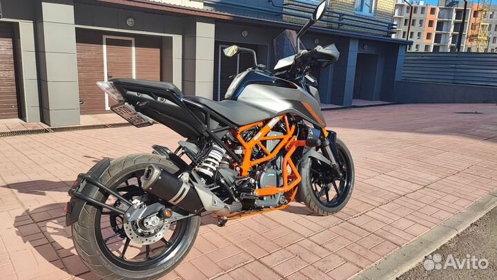 Продаю KTM 390 Duke 2023 г