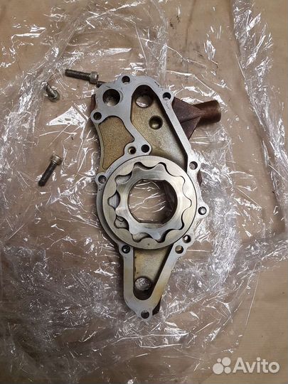 Масляный насос Suzuki Liana 2006