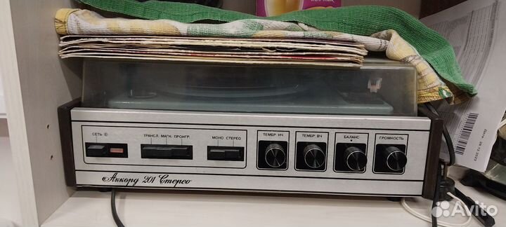 Проигрыватель винила СССР