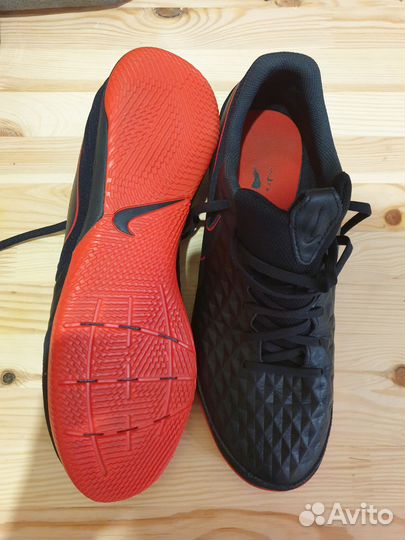 Футзалки Nike tiempo