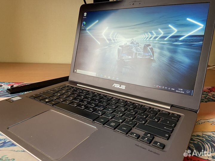 Шустрый Ультрабук Asus i3-7/SSD/Full HD/IPS