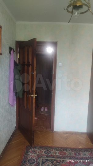 Комната 10 м² в 3-к., 4/9 эт.