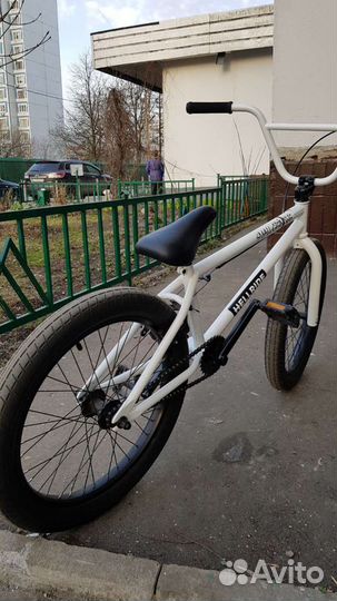 Трюковой велосипед bmx