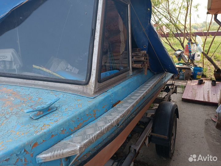 Продам лодку обь 2м