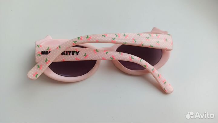 Солнцезащитные очки для девочки