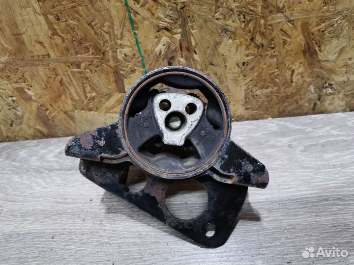 Подушка двигателя правая на Daewoo Matiz