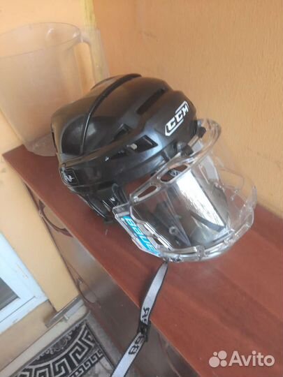 Продам хоккейную форму