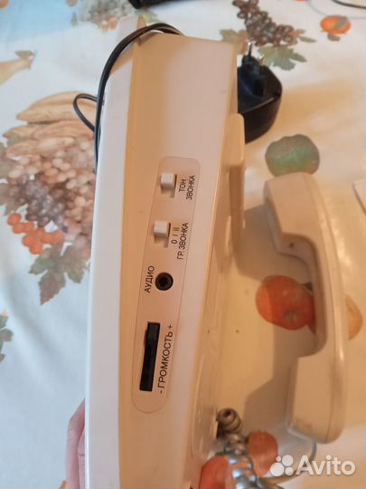 Телефон для слабослышащих akai AT-S537