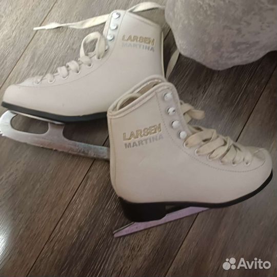 Коньки фигурные 30 размер