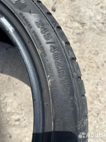 Kinforest KF-717 245/40 R18 и 265/35 R18