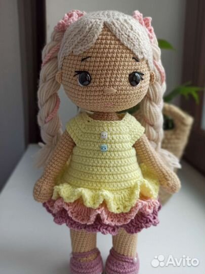 Вязаная кукла