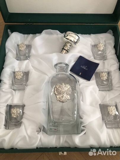 Chinelli набор для водки. Новый